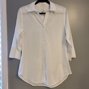 Chico's No Iron Classic White Button Down Blouse size 1 (US size M)